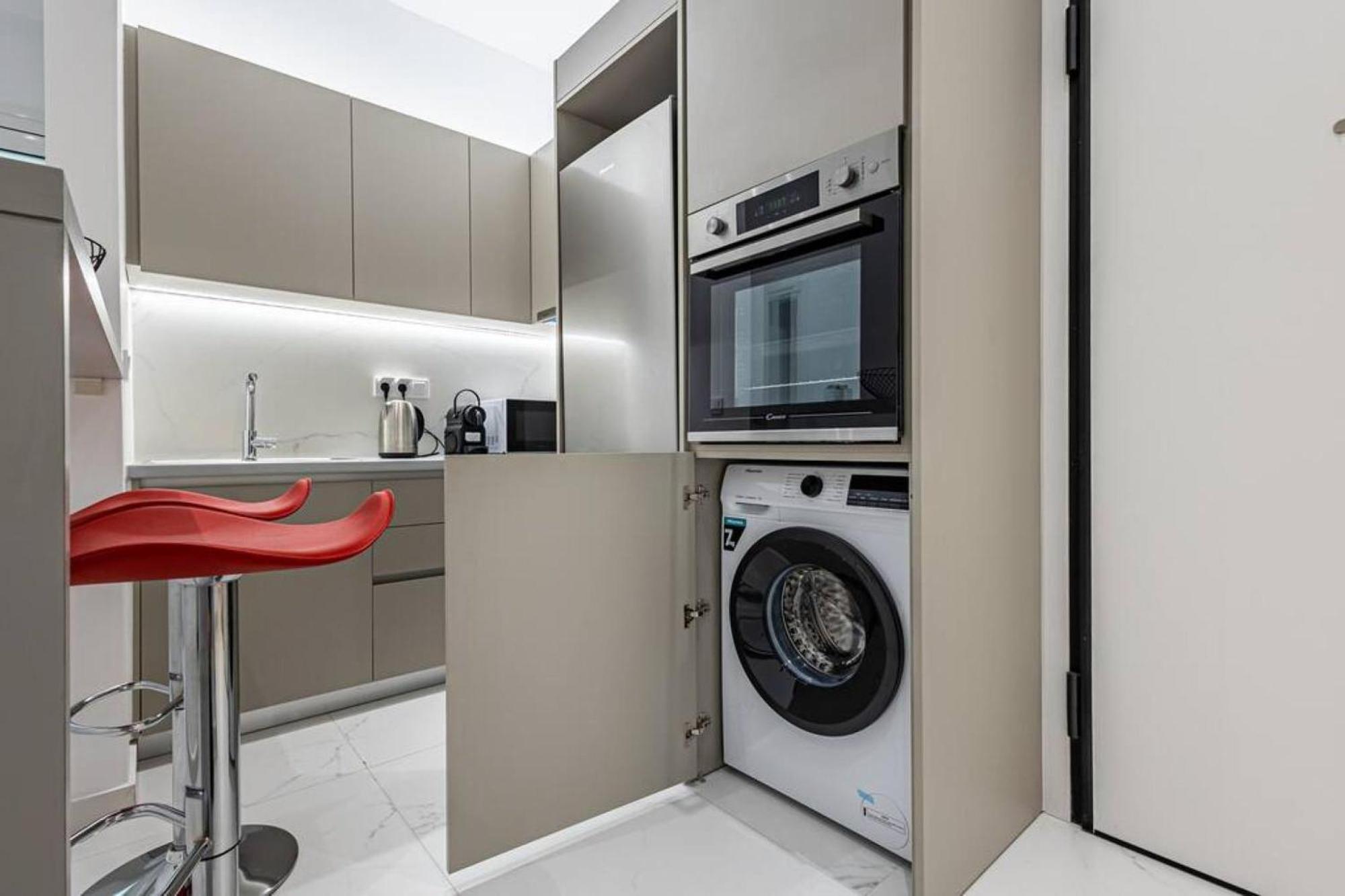 Acropolis Luxury Apartment Атина Екстериор снимка
