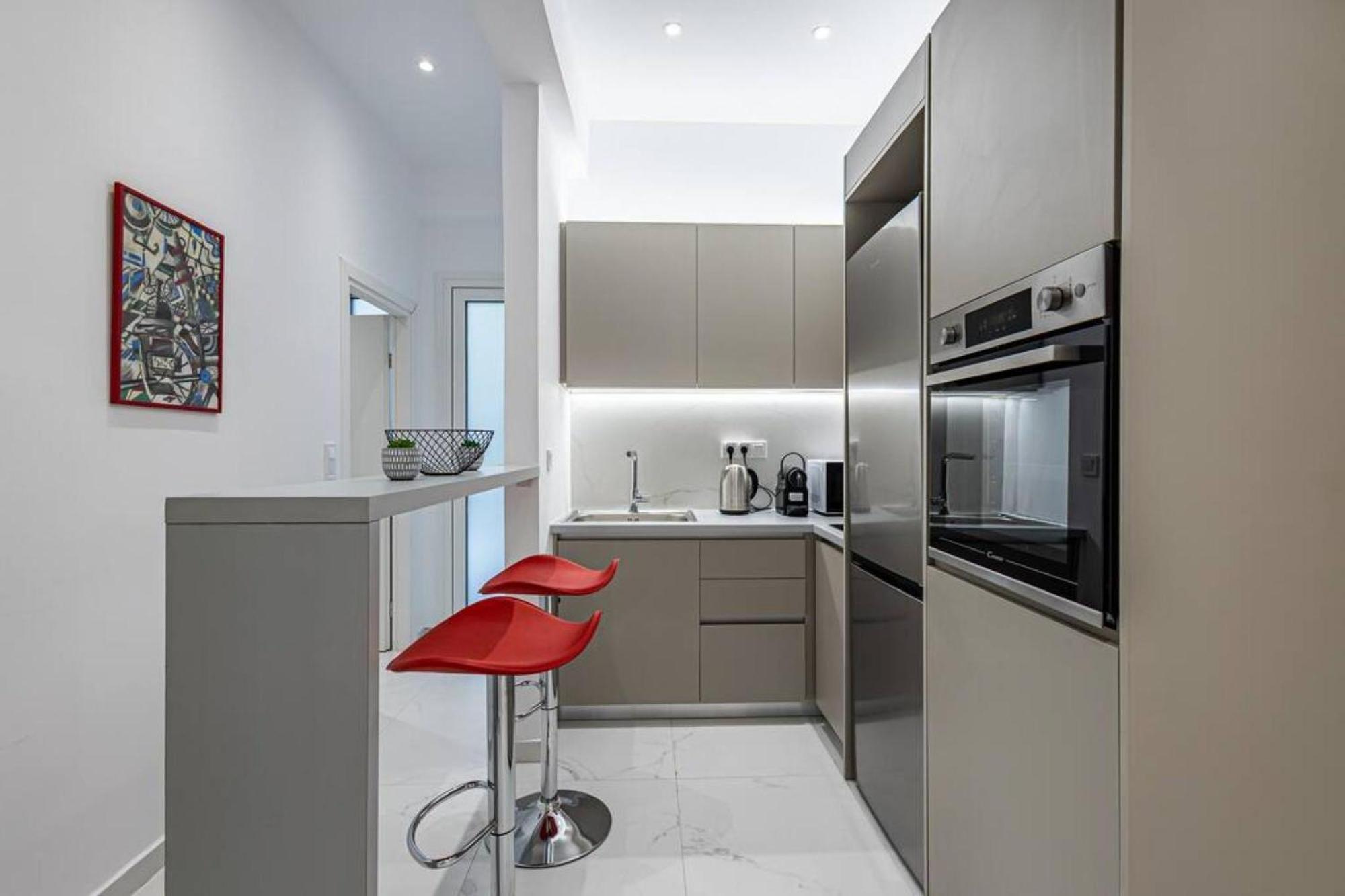 Acropolis Luxury Apartment Атина Екстериор снимка